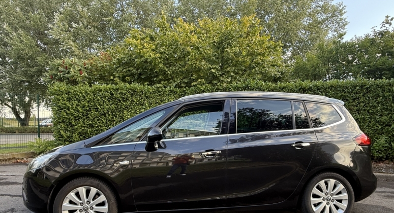 OPEL ZAFIRA TOURER
